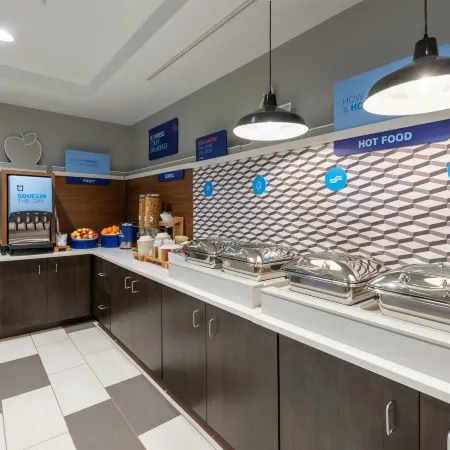 Holiday Inn Express STATE COLLEGE @WILLIAMSBURG SQ by IHG