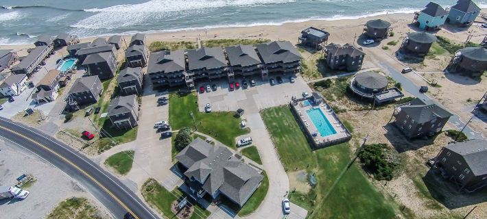 Lighthouse View Oceanfront Lodging Отели в г. Дэйр