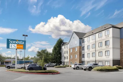Sonesta ES Suites Portland Vancouver 41st Street - parking