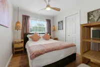 Poolside Retreat Sleeps 8 Putt Putt Hot Tub - อ่างจากุชชี่