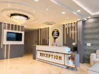 Hotel Majestic Heights - New