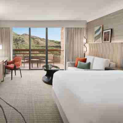 Loews Ventana Canyon Resort Rooms