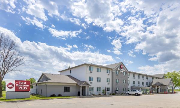 Best Western Plus Altoona Inn