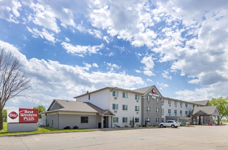 Best Western Plus Altoona Inn
