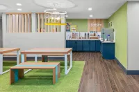 Spark by Hilton Brunswick - Familien