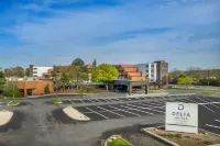 Delta Hotels Mount Pleasant - parking