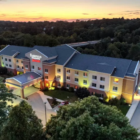 Fairfield Inn & Suites Harrisburg West