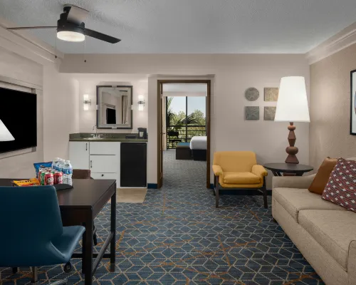 Embassy Suites by Hilton Phoenix Biltmore Photos