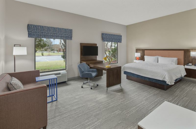 Hampton Inn & Suites Macon I-75 North
