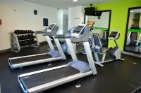 Hampton Inn by Hilton Ciudad del Carmen Campeche - ที่มีฟิตเนส