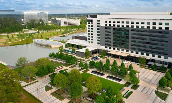 Houston CityPlace Marriott at Springwoods Village