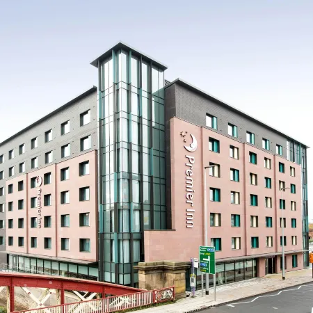 Premier Inn Manchester City Centre West Hotel