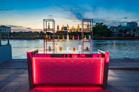 DoubleTree Resort by Hilton Hollywood Beach - Barer