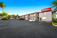 Red Roof Inn Los Angeles – Bellflower - 2-Star