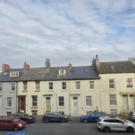 LilyRose Hotel
