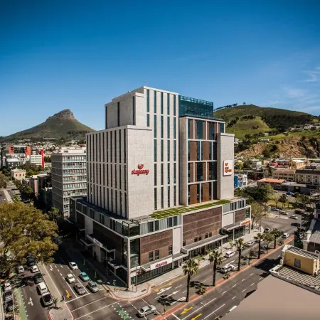 StayEasy Cape Town City Bowl