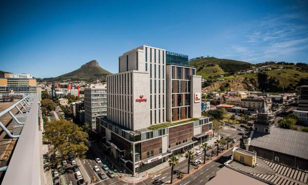StayEasy Cape Town City Bowl