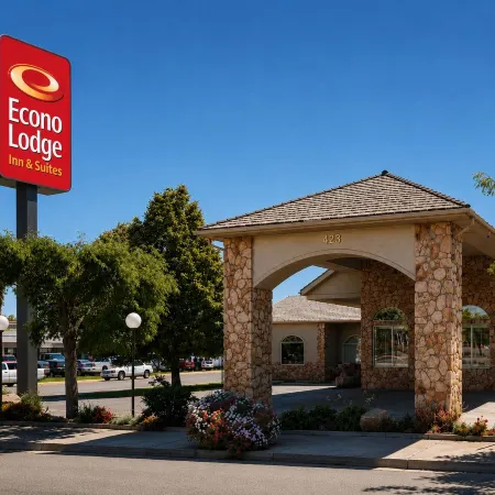 Econo Lodge Inn & Suites Vernal Near Dinosaur Monument