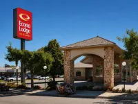 Econo Lodge Inn & Suites Vernal Near Dinosaur Monument - 2-Star