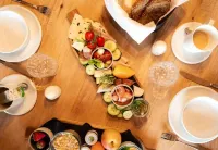 Leni Mountain Appartements - breakfast