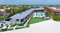 Anna Maria Beach Resort - 4-Star