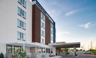 SpringHill Suites Kansas City Northeast