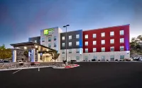 Holiday Inn Express & Suites Price فنادق في برايس