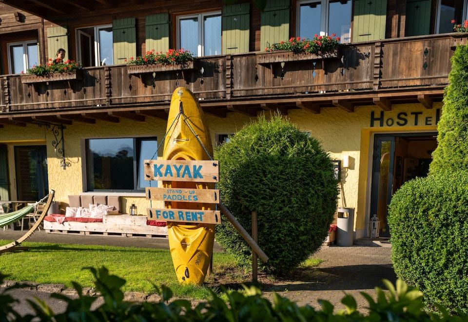 Lake Lodge Hostel - 2-Sterne-Hotelbewertungen in Iseltwald