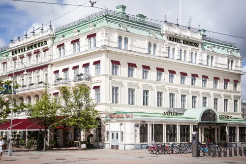 Hotel Eggers - 4-Star