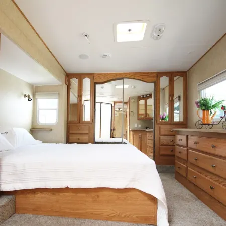 Yecheon Easy Caravan Campground Pension