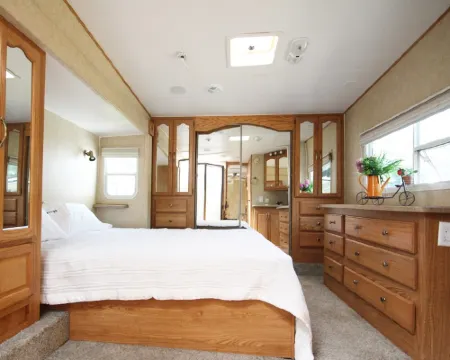 Yecheon Easy Caravan Campground Pension 醴泉のホテル