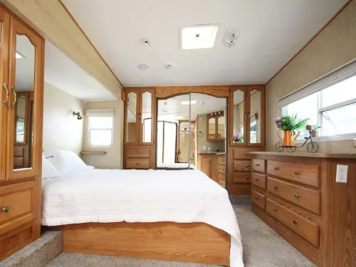 Yecheon Easy Caravan Campground Pension Hotels in Yecheon-gun
