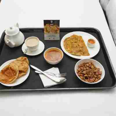 OYO 11504 N D Star Residency Dining/Meeting Rooms