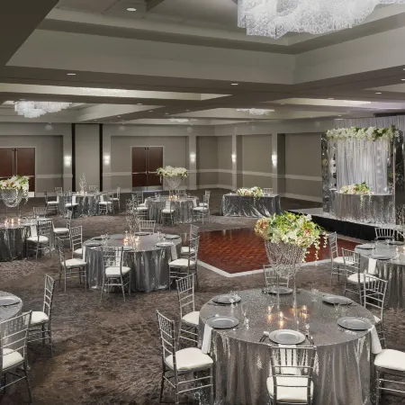 DoubleTree by Hilton Orlando Airport Hotel