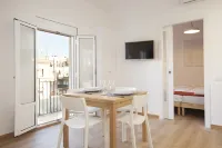 Renovated Apartment with Sea View, 5-1 Hotels in Barceloneta