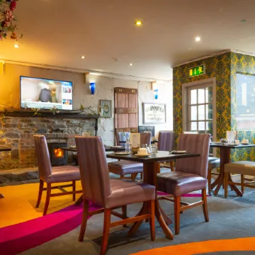 Ashley Hotel Отели в г. Корк