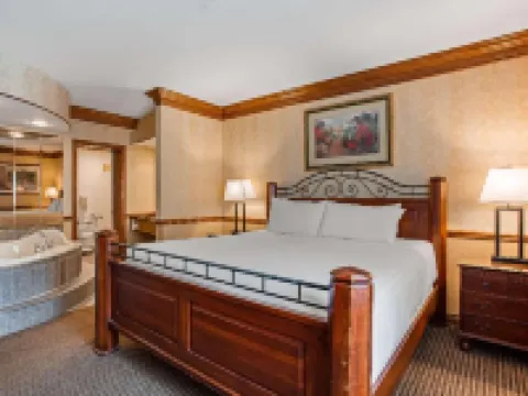 Best Western Parkway Inn  Conference Centre Hoteles en Cornwall