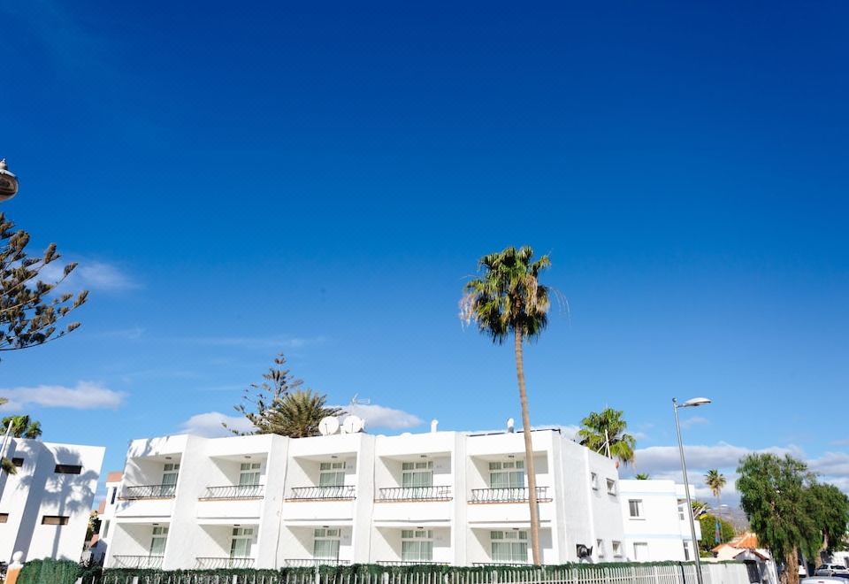 Hotel Atlantic Sun Beach - Gay Men Only, Exterior, Hotel Exterior