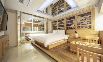 Esia Hotel