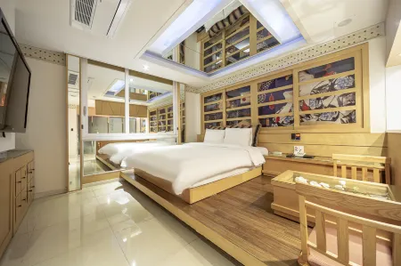 Esia Hotel