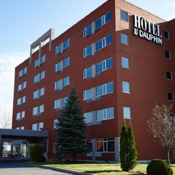 Le Dauphin Montréal-Longueuil Hotels near Olympic Park