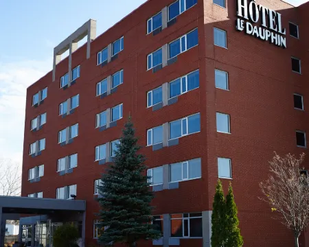 Le Dauphin Montréal-Longueuil Hotéis em Longueuil