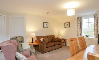 Stable Flat - Housity