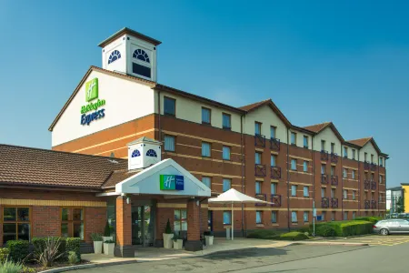 Holiday Inn Express Derby - Pride Park Отели рядом с достопримечательностью «University of Derby»