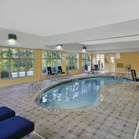 Holiday Inn Express & Suites CONCORD by IHG