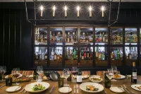 Kimpton TACONIC HOTEL by IHG - Bares