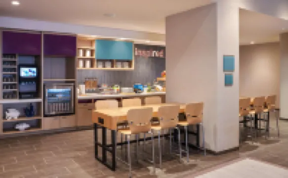 Home2 Suites by Hilton Ft. Lauderdale Downtown