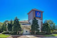Studio 6 Roswell, GA - Atlanta Hotels in Roswell