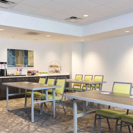 Hampton Inn & Suites Chicago/Schaumburg