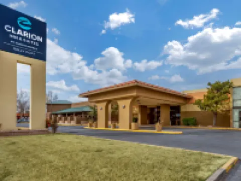 클라리온 인 & 스위트 로스웰 로즈웰 호텔